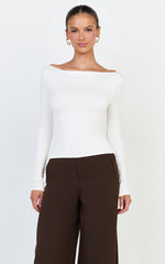 Tisdale Top - Boat Neck Long Sleeve Top in Cream