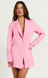 Ariana Blazer - Slim Fitting Longline Blazer in Pink