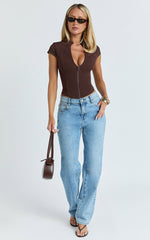 Duncan Top - Cap Sleeve Slit Neck Zip Front Top in Chocolate