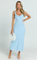 Jenkins Midi Linen Blend Dress - Scoop Frill Neck A Line Dress in Light Blue