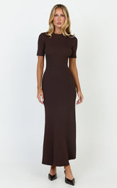 Lanie Midi Dress - Knitted Crew Neck Short Sleeve Dress in Chocolate