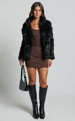 Lioness - Bada Bing Faux Fur in Onyx
