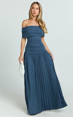 Lioness - Field of Dreams Maxi Dress in Navy