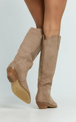 Billini - Helix Boots in Fawn Suede
