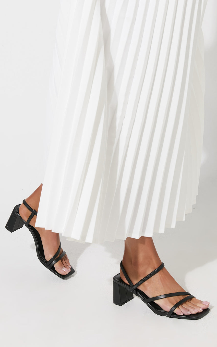 Billini - Hennie Heels in Black
