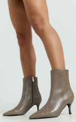 Billini - Petunia Boots in Slate