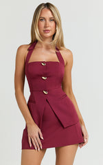Elly Top - Tailored Vest With Hardware Buttons in Wine