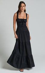 Lioness - Heart Shaped Maxi Dress in ONYX
