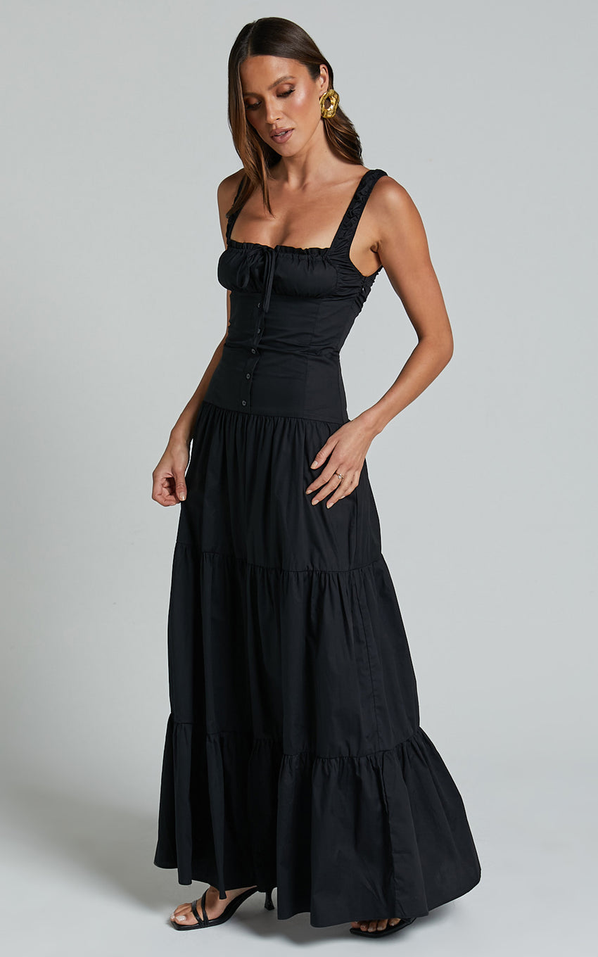 Lioness - Heart Shaped Maxi Dress in ONYX