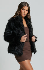 Lioness - Bada Bing Faux Fur in Onyx