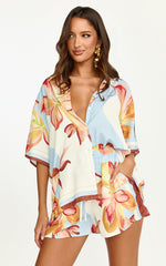 Robyn Shirt - Button Front Short Sleeve Shirt in Retro Flower Border Print