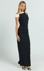 Stacey Maxi Dress - Contrast Off Shoulder Dress in Black & White