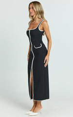 Xyra Midi Dress - Square Neck Contrast Bind Fitted Dress in Black